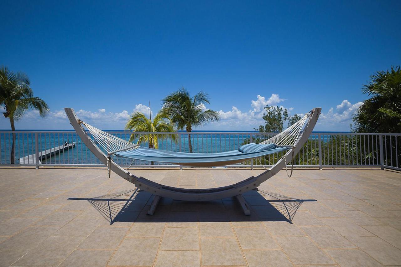 The Queen Of Cozumel Beach House -Luxury Beachfront Villa- Million Dollars View Exterior photo